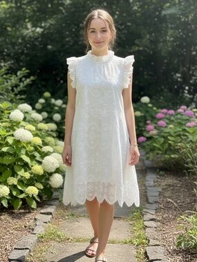 Women’s White Eyelet Lace Midi Dress with Ruffle Sleeves,Size Medium